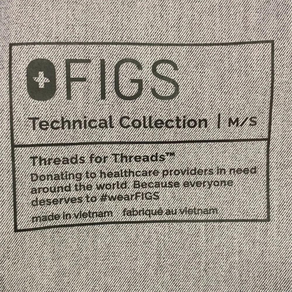 Figs men scrub